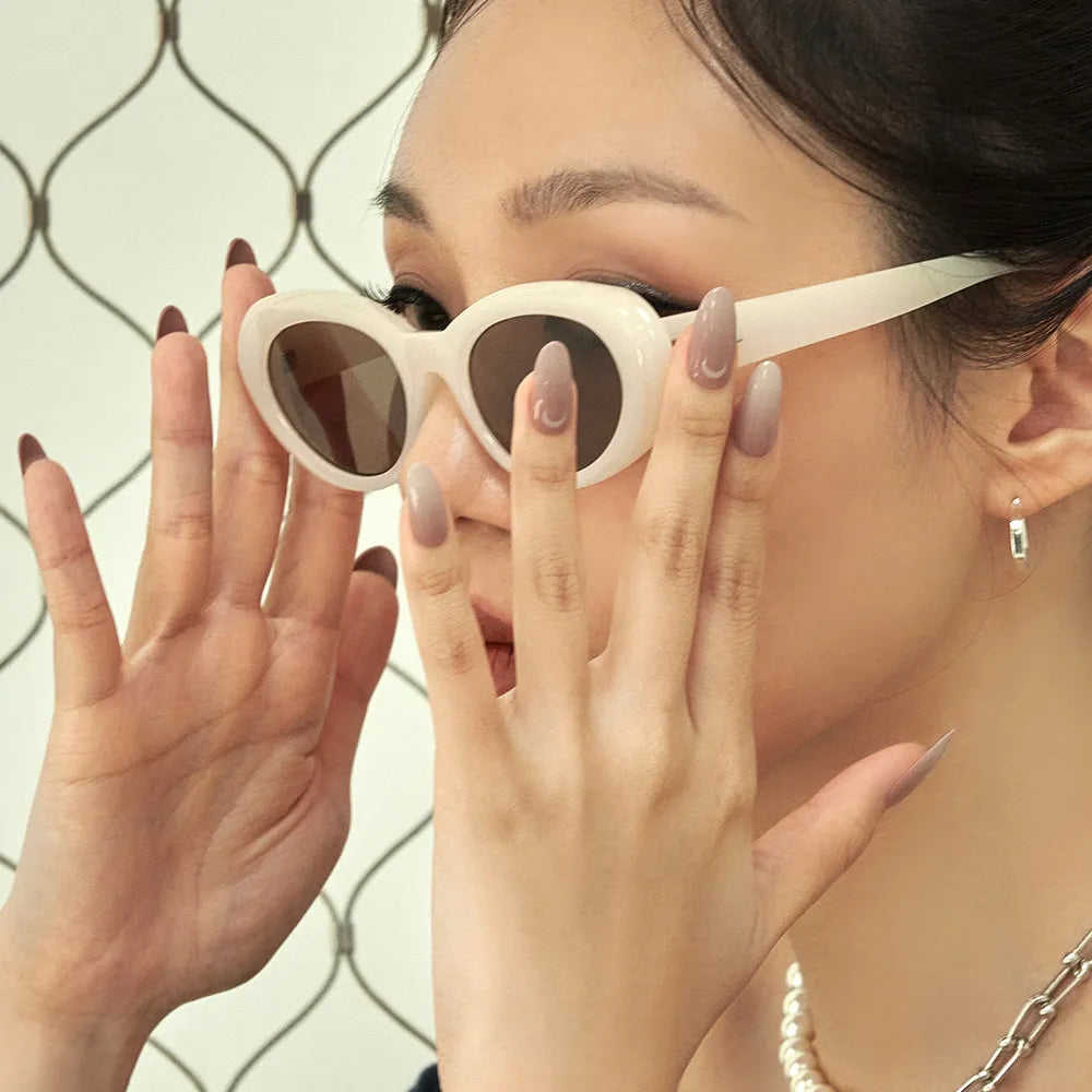 [MUZMAK] Amber (Almond)