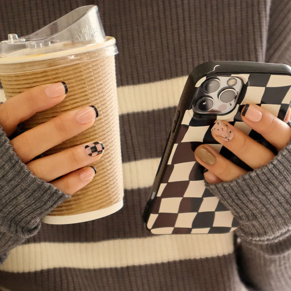 [MUZMAK]Nail Tips in  Egg Milktea (Regular Square)