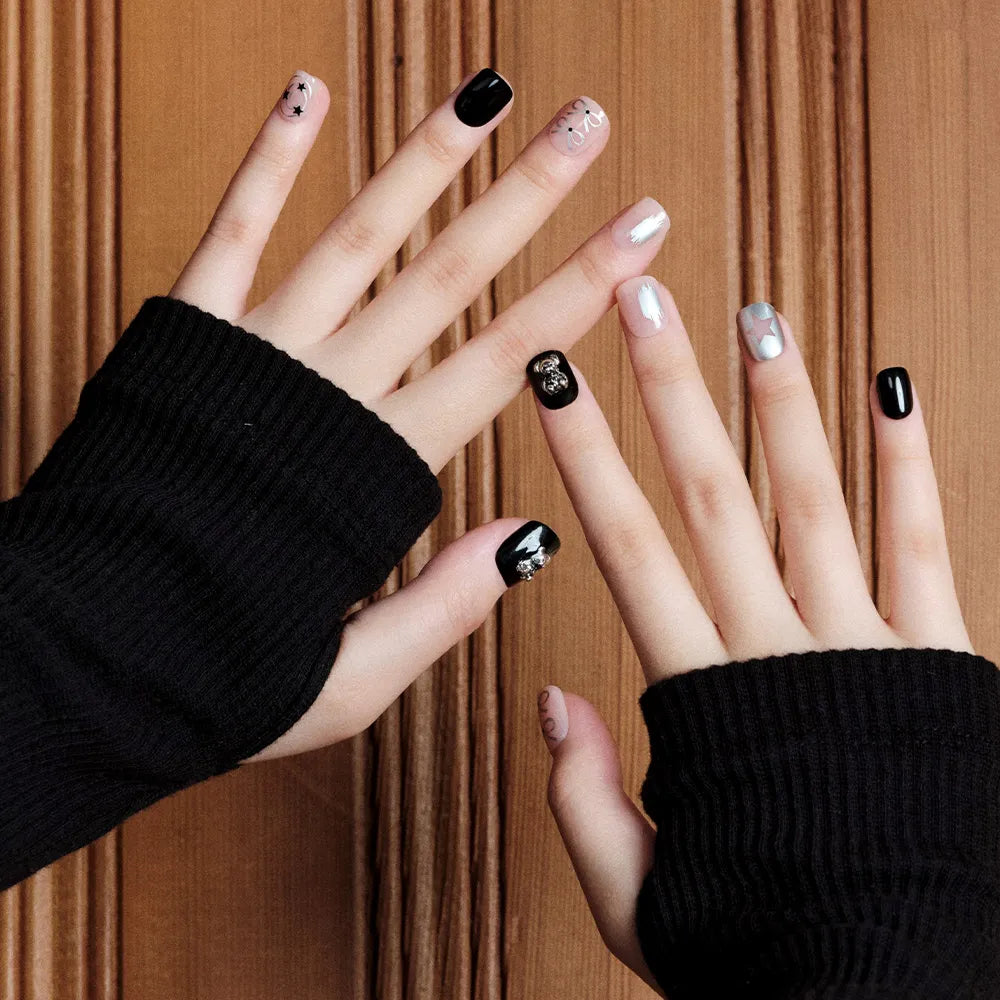 [MUZMAK] Nail Tips in Grunge Bear (Short Square)