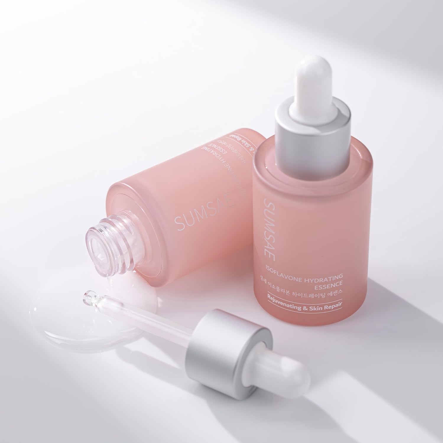 [SUMSAE] Isoflavone Hydrating Essence 30ml