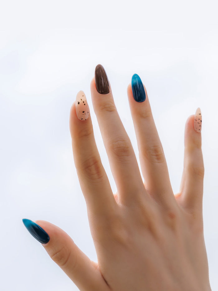 [MUZMAK] Nail Tips in Blue Green Chip(Almond)