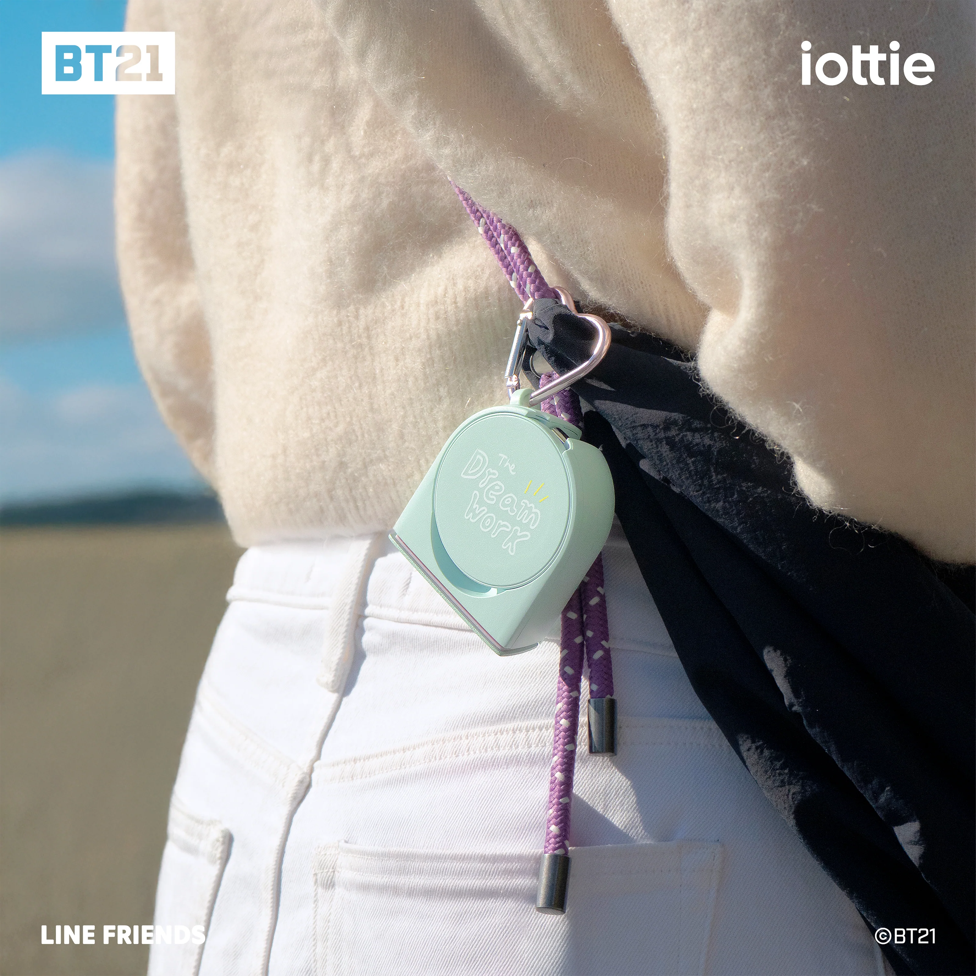 [BT21] Treker Magnetic Airplane Mount